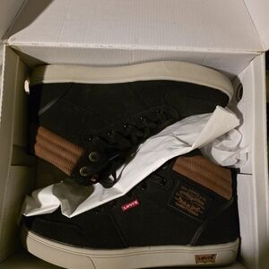 Levi's Black and Tan Men's HITOP waxed Sneakers, Worn Once
